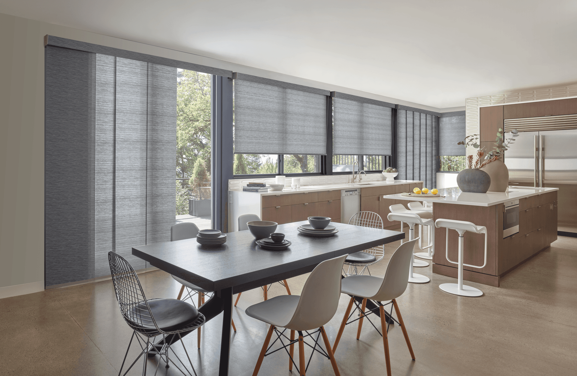 Alternative solutions for vertical blinds: Four excellent options